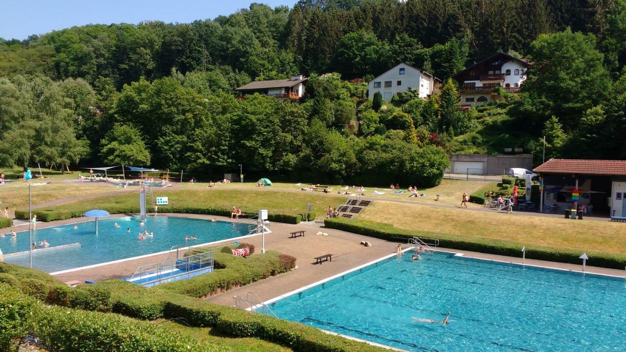 Ferienwohnung Rhododendron - Natur Pur Am Highwalk Rotenburg an der Fulda Ngoại thất bức ảnh